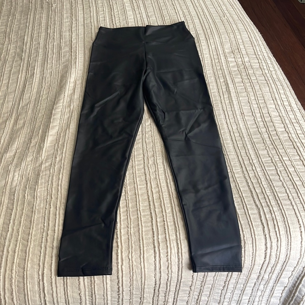 Boutique brand black faux leather leggings